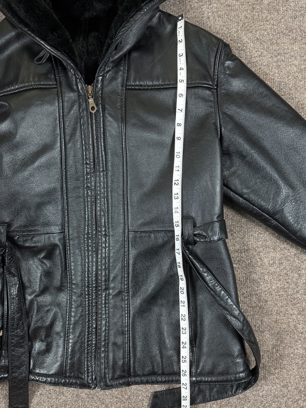 Vintage Wilsons Black Leather Hooded Belted Zip Jacket Women’s L Fur Lined 90s - Picture 6 of 8